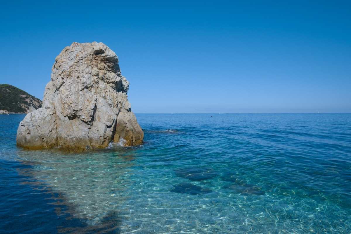 Isola d’Elba più vicina: arrivano nuovi voli per l’estate 2026 (e c’è anche una grande novità)