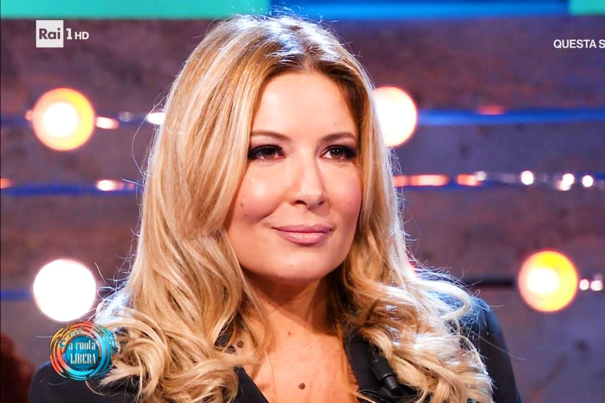 Selvaggia Lucarelli opinionista al Grande Fratello Vip: la reazione di Milly Carlucci 