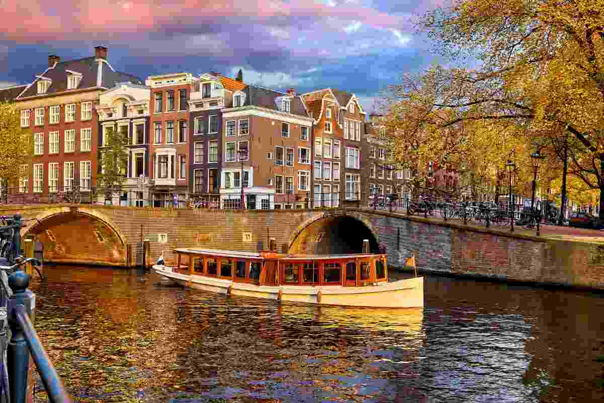 Amsterdam in 3 giorni: itinerario tra canali, musei e quartieri iconici