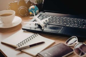 Viaggi e crisi internazionali: cosa coprono davvero le assicurazioni quando il mondo cambia all’improvviso